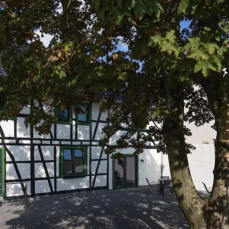 Ahorn Ground Floor *