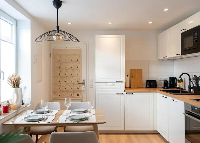 Ahorn Ground Floor * 维勒斯威特